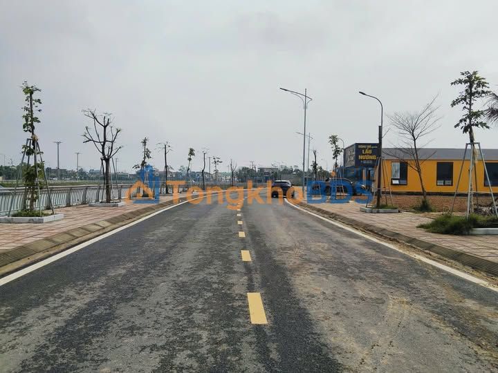 Đất Nền Kinh Doanh Mặt Tiền Bờ Kè Sông Trí, Kỳ Anh - 192m²