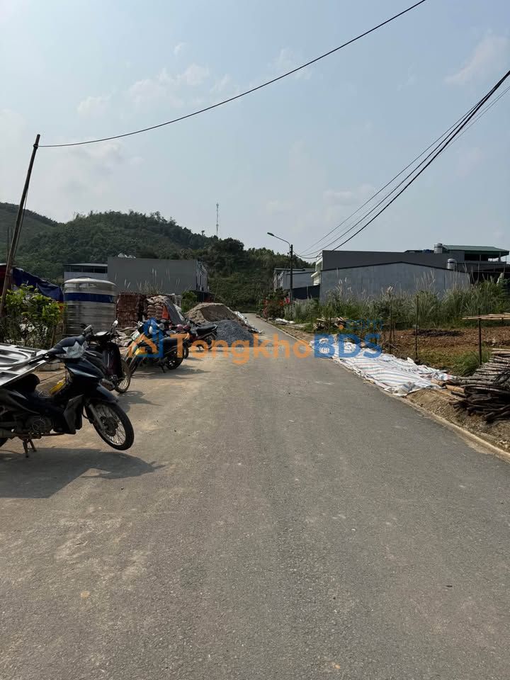 Đất Tái Định Cư Kim Thành, Lào Cai - 200m² Giá 6.2 Tỷ, Hướng Nam