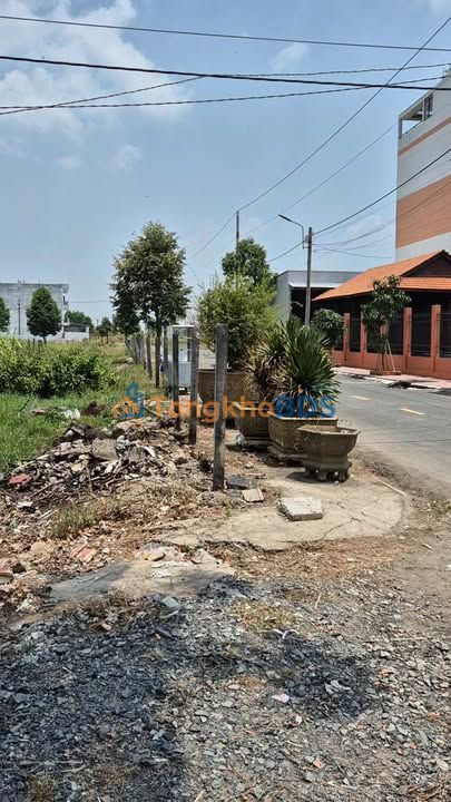 Đất Lô Góc MT Quốc Lộ 50, Cần Đước - 290m² - Sổ Sẵn