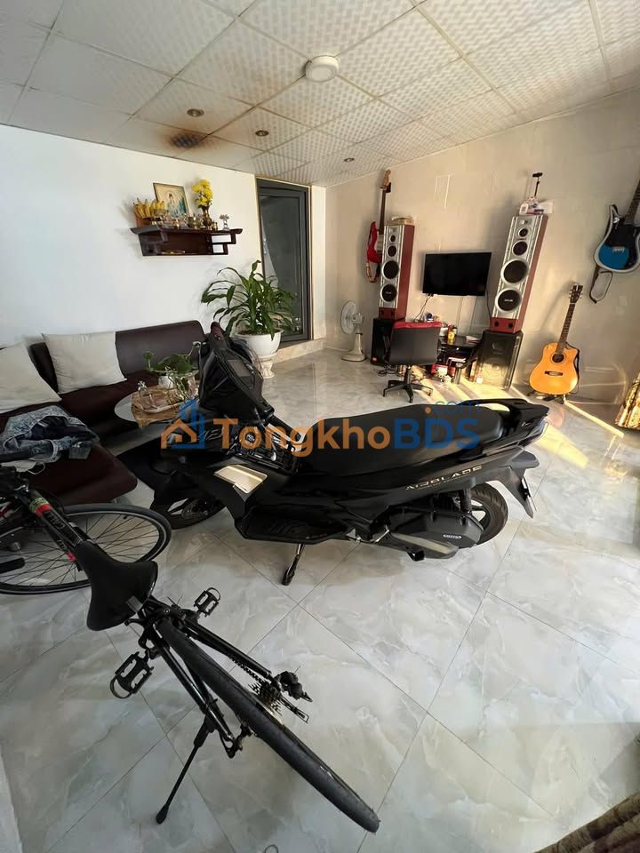 Nhà Hẻm 65 Huyền Trân Đà Lạt 200m² - 9PN, Sổ Riêng, Ô Tô Tận Nhà