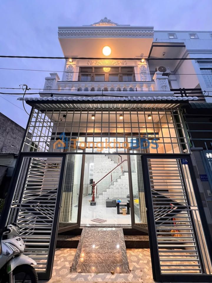 Nhà Trệt Lầu Full Nội Thất Đường A2, Ninh Kiều - Giá 6 Triệu/tháng