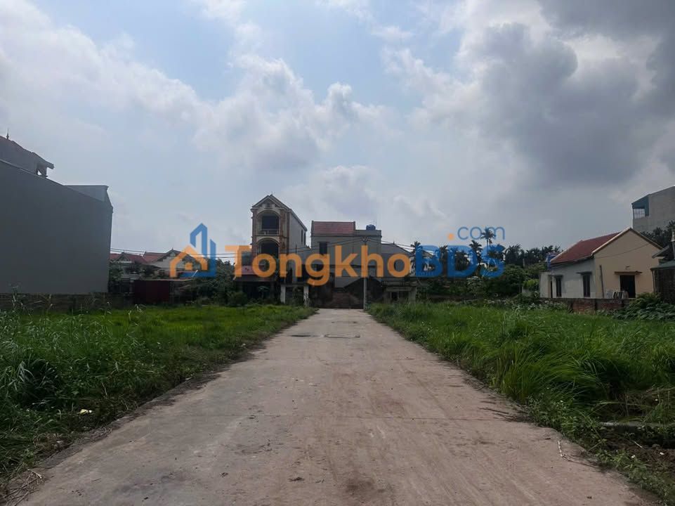 Bán Đất Vàng Xã Chương Dương - 64.6m² - Ô tô tránh - Sổ đỏ chính chủ