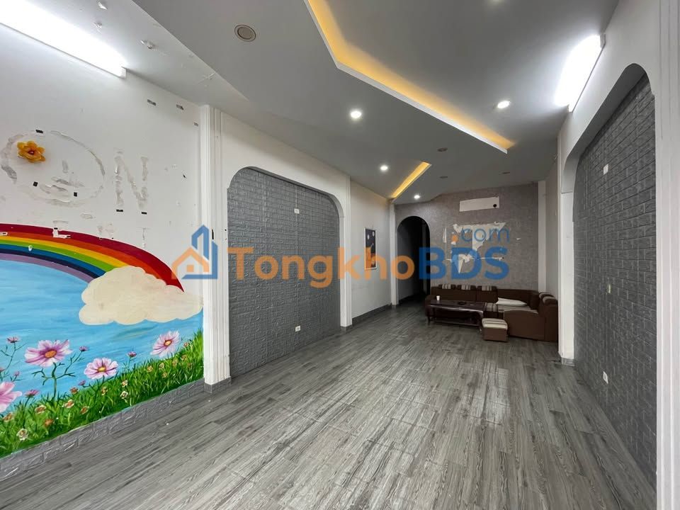 Cho thuê nhà mặt tiền Nguyễn Trãi, TP Thanh Hóa - 90m², 20 triệu/tháng