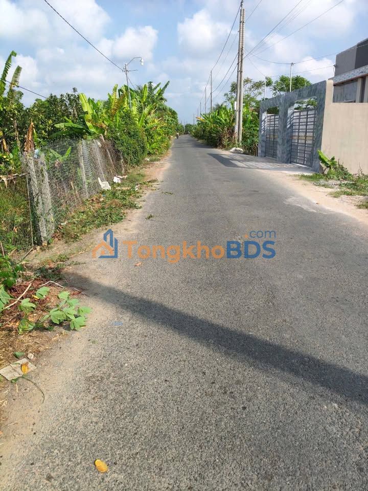 Bán đất MT Lộ Tắc Ông Phò, Vĩnh Long - 600m² Thổ cư, 2.2 tỷ