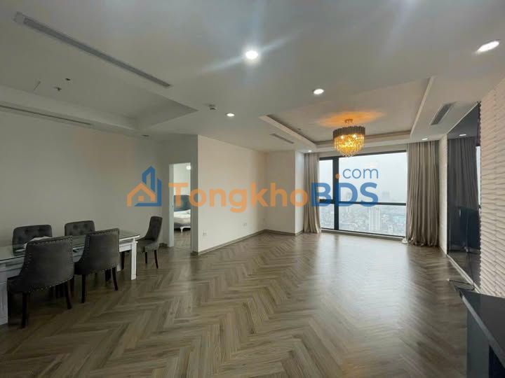 Chung cư Royal City 132m² 3PN - Sẵn Sàng Vào Ở Ngay