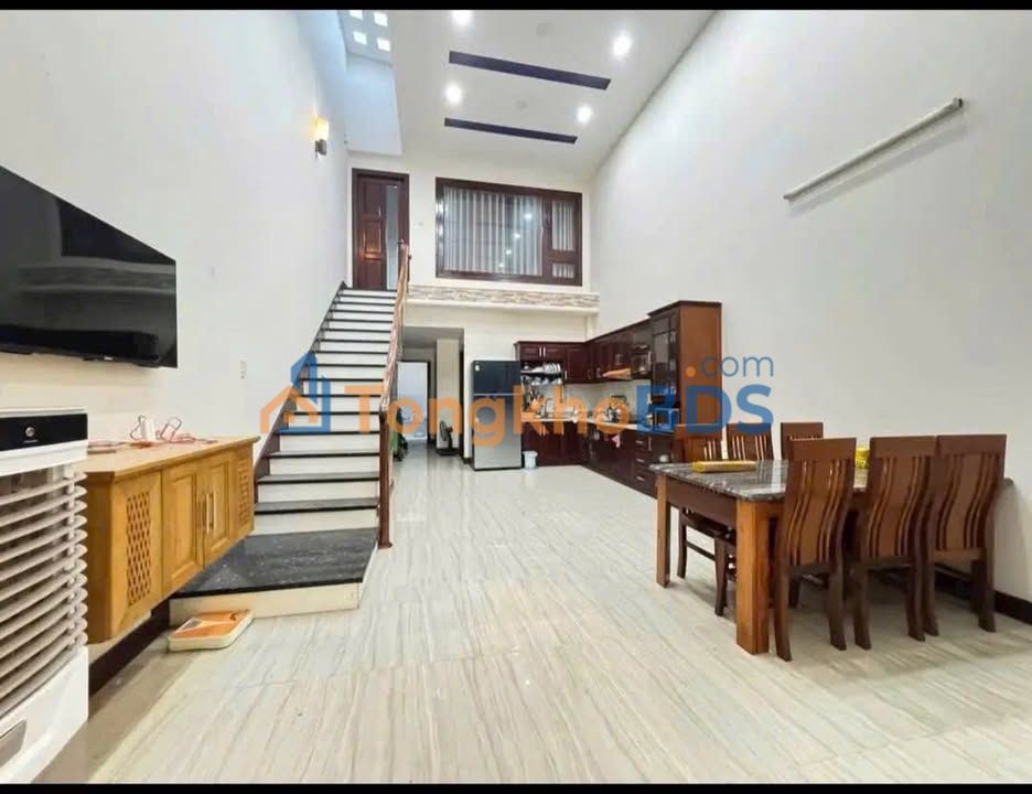 Nhà 115m² Võ Văn Kiệt, Phan Thiết - Sẵn Sàng Kinh Doanh, Giá 12 Triệu/Tháng