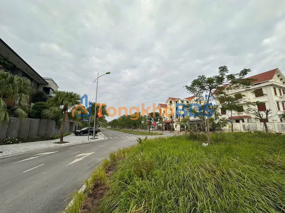 Đất Góc Hoàng Văn Cơm Cẩm Giàng - 200m² Hướng Nam - 10 Tỷ