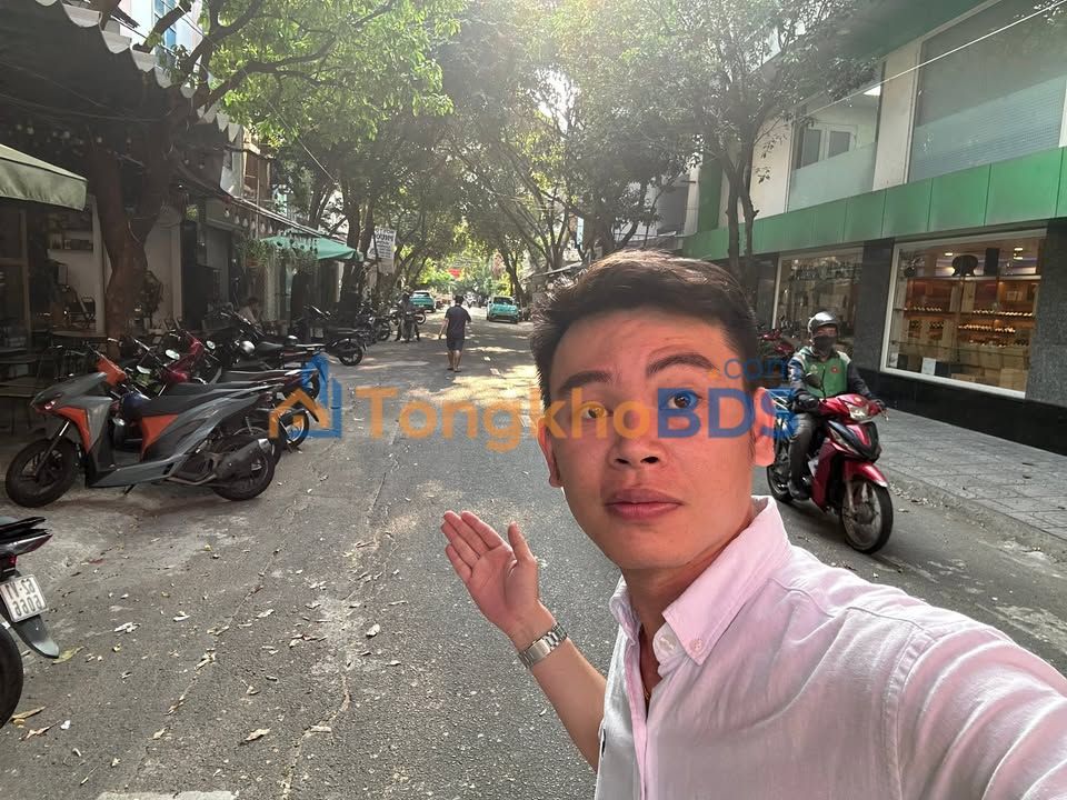 Bán Gấp Townhouse K300 Tân Bình 160m² - 38.5 Tỷ, Kinh Doanh Đa Ngành