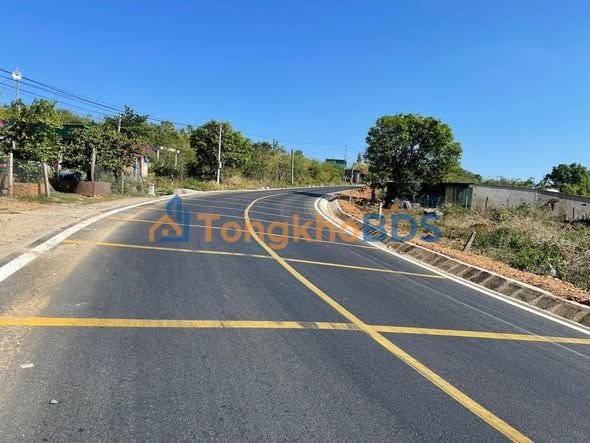 Đất Nông Nghiệp 720m² Eahleo, Đăk Lăk - Giá 7.2 Tỷ, Sẵn Sổ Đỏ