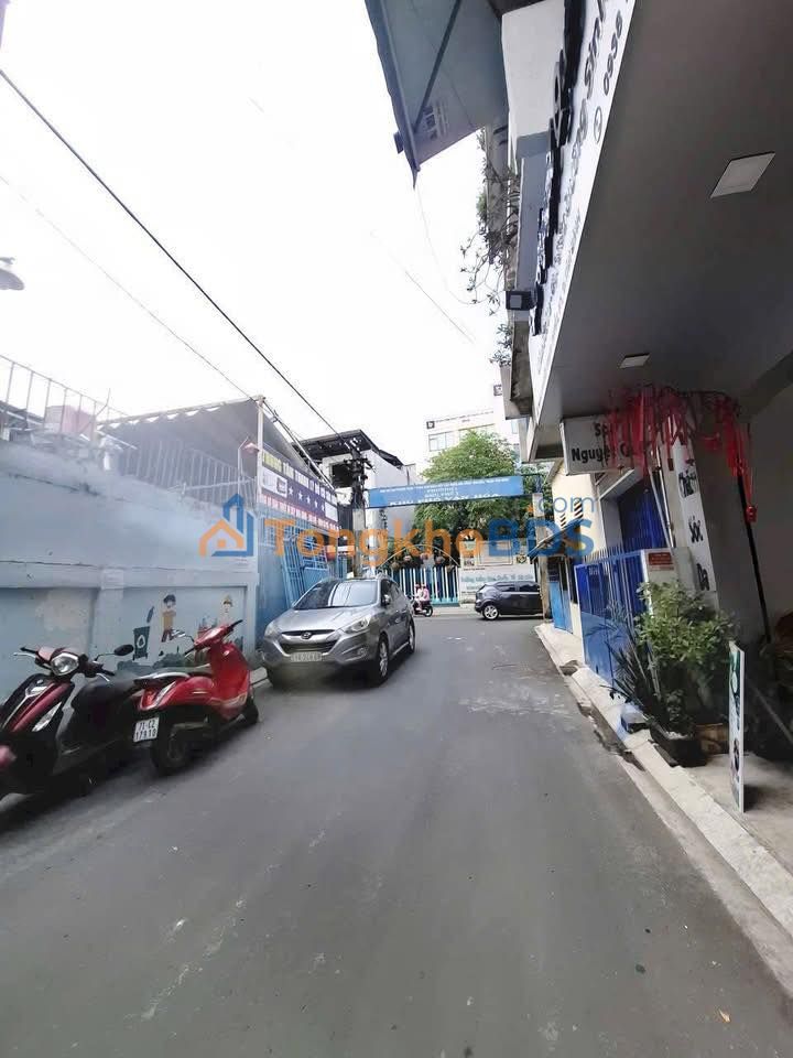 Nhà Phố 223m² Nguyễn Trọng Tuyển, Tân Bình - Hẻm Ô Tô Thông, Giá 37 Tỷ