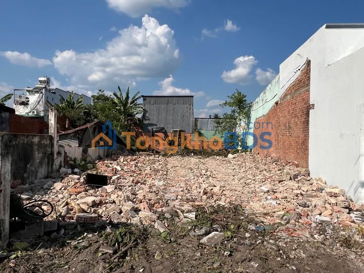 Đất nền Long Thành 274m² sổ hồng thổ cư, 2 mặt tiền hẻm - Giá 6.16 tỷ