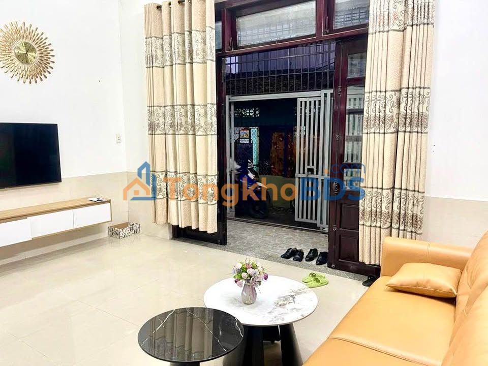 Nhà Mặt Tiền Hùng Vương Đà Nẵng 70m² - 4.3 Tỷ - Kinh Doanh Đắc Lợi