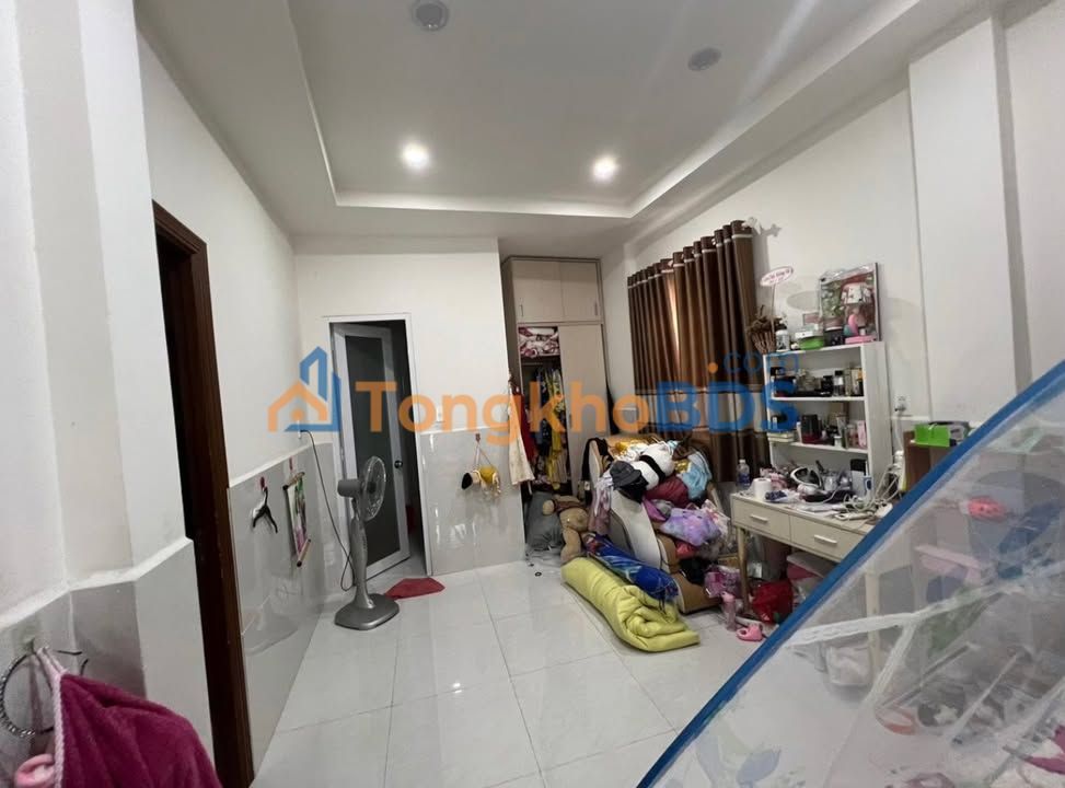 Nhà Mặt Tiền Lê Hồng Phong Q10 - 69m² - Nở Hậu - Chỉ 6.8 Tỷ