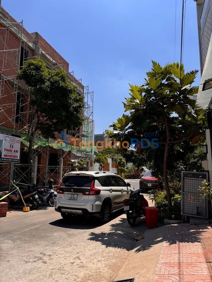 Đất Nền Long Trường Thủ Đức 75m² - Sổ Đỏ Vuông Vức, Giá 3.8 Tỷ