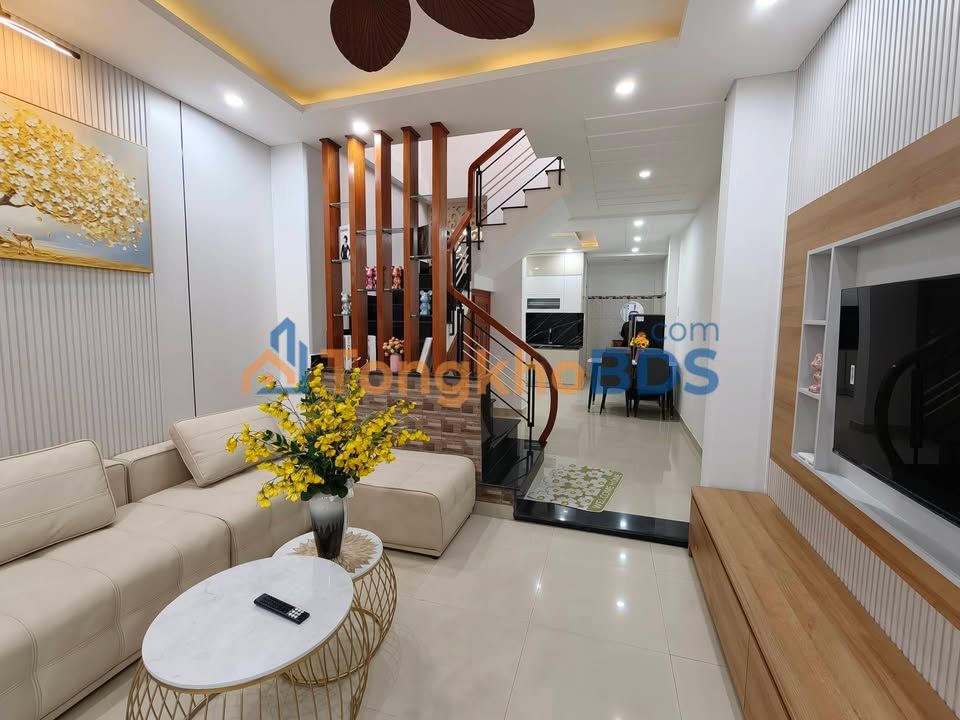Nhà 3 Tầng Full Nội Thất Kiệt 2m Hàn Thuyên, Đà Nẵng - 4 Tỷ