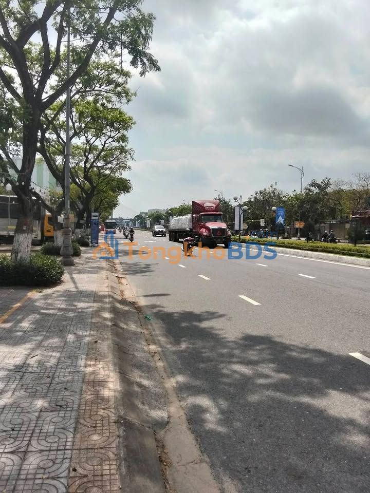 Mặt Tiền Hoàng Thị Loan - Đất Đẹp 100m² Kinh Doanh Đa Ngành