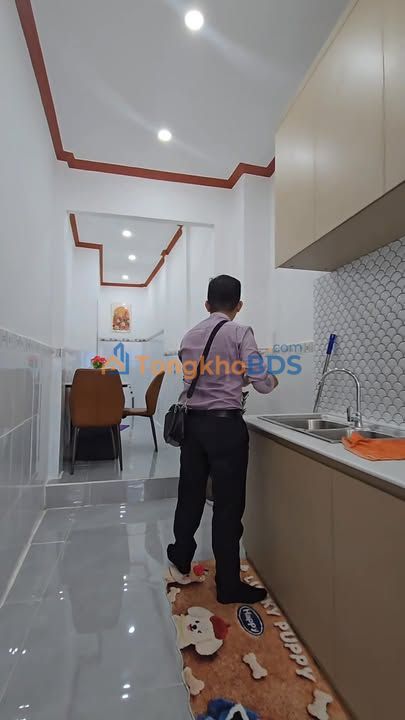 Nhà Trệt Lầu Phường Tân An, Cần Thơ - 82m² Giá 1.95 Tỷ