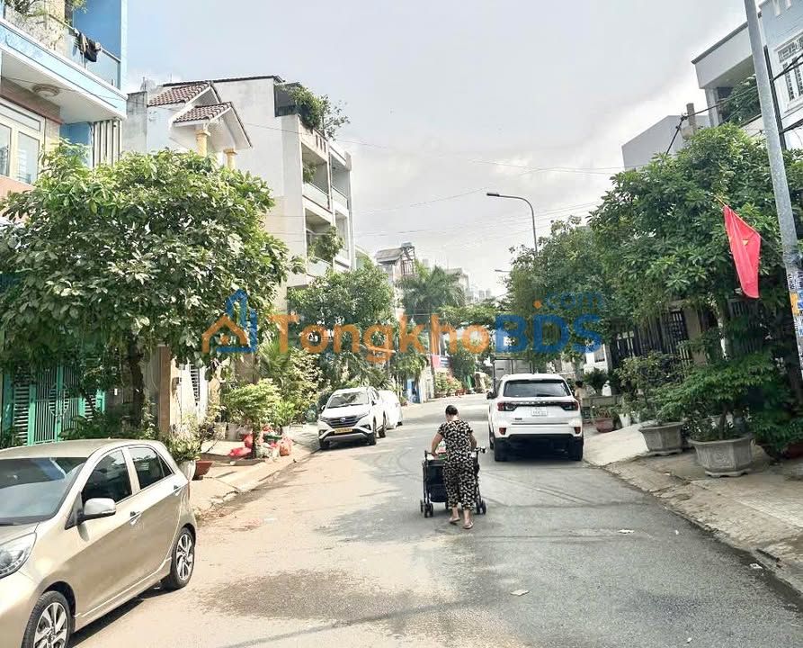 Nhà 3 Tầng Đường 10m Linh Đông 52m² - 4PN Giá 6.5 Tỷ