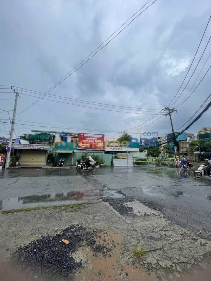 Cho thuê kho 200m² Nguyễn Hoàng, An Phú, TP. Thủ Đức - Giá 22 triệu/tháng