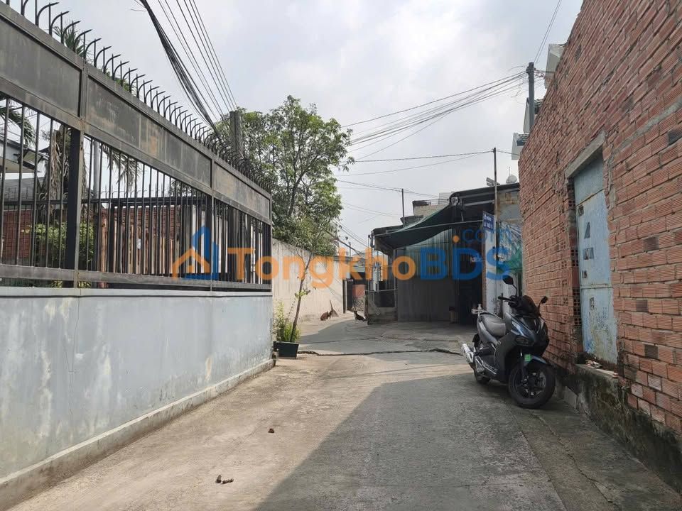 Nhà Lái Thiêu 76m² Hoàn Công - 3.5 Tỷ, Gần Vòng Xoay Tua 18