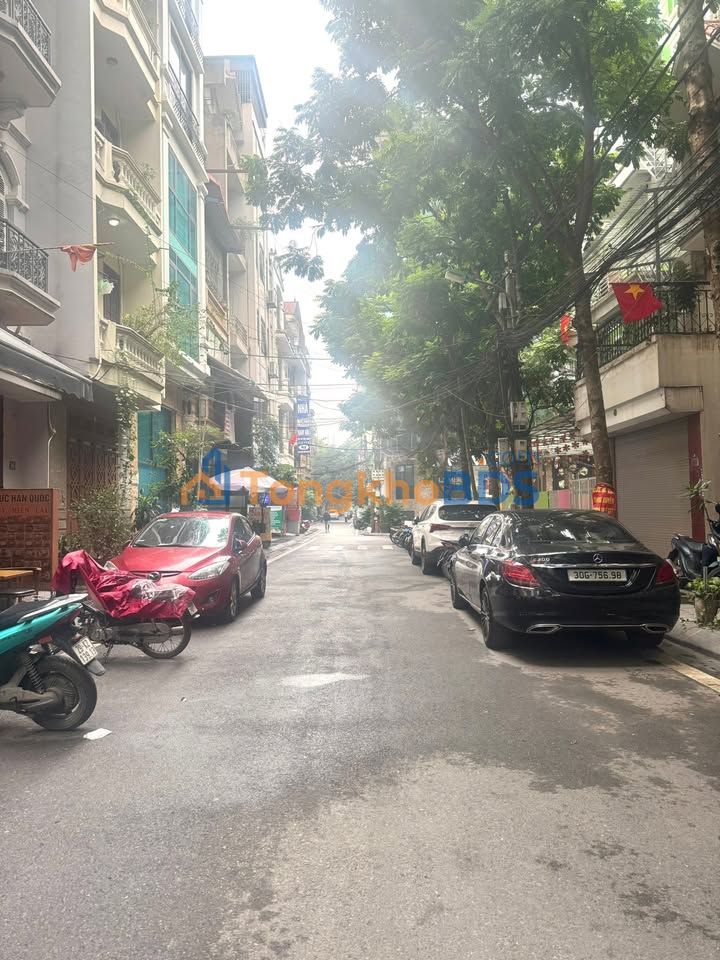 Nhà Phân Lô Ngụy Như Kon Tum 48m² - Ô Tô Ngủ Trong Nhà, Sổ Hồng Sẵn Sàng