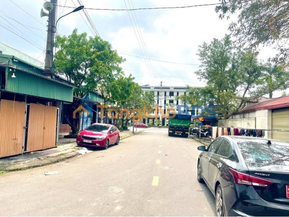 Bán đất 180m² đường Hàm Nghi, Hà Tĩnh - Vị trí kinh doanh đắc địa