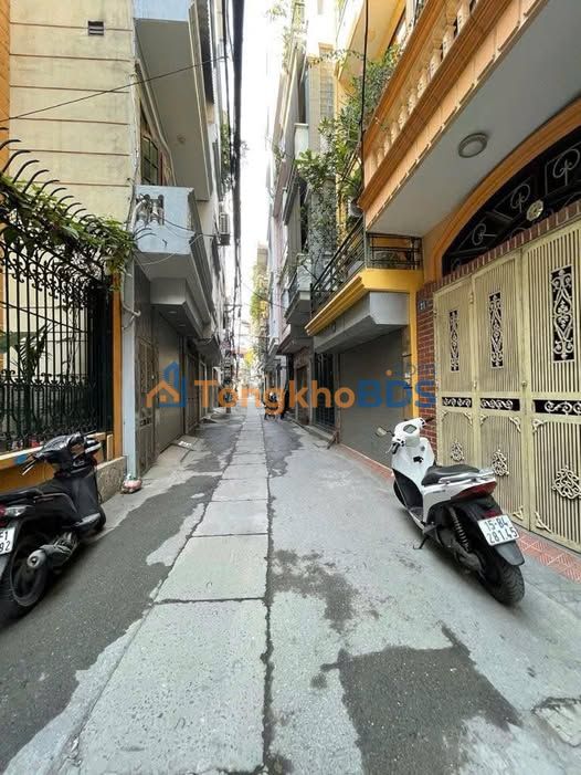 Bán nhà Yên Lạc Đống Đa 23m² - Ngõ Thông Ô Tô Kinh Doanh