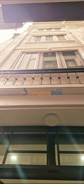 Nhà Ngọc Trục Đại Mỗ 33m² 5 Tầng Giá 7.4 Tỷ - Lô Góc Thoáng Sáng