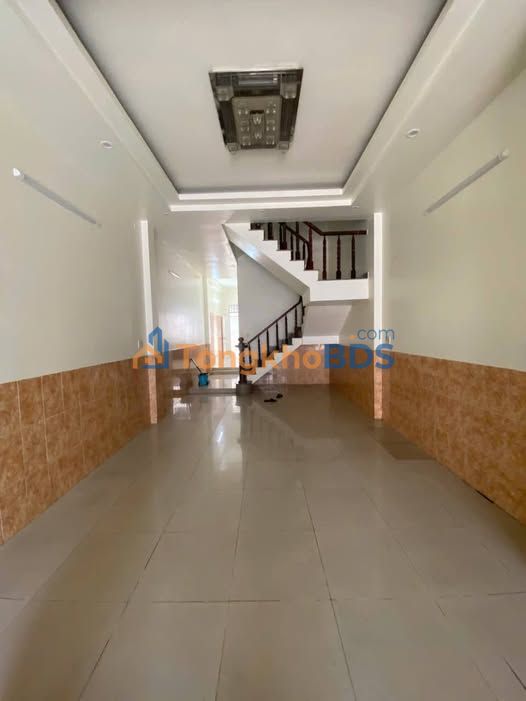 Nhà Nguyên Căn 4PN, 4 Lầu Đường Oto Phường Quang Vinh, Biên Hòa - 9 Triệu/Tháng