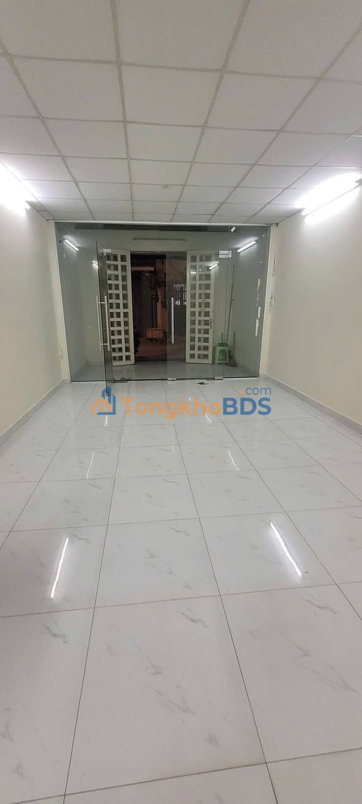 Cho thuê nhà hẻm xe hơi Lê Trọng Tấn, Tân Phú - 64m², 9 triệu