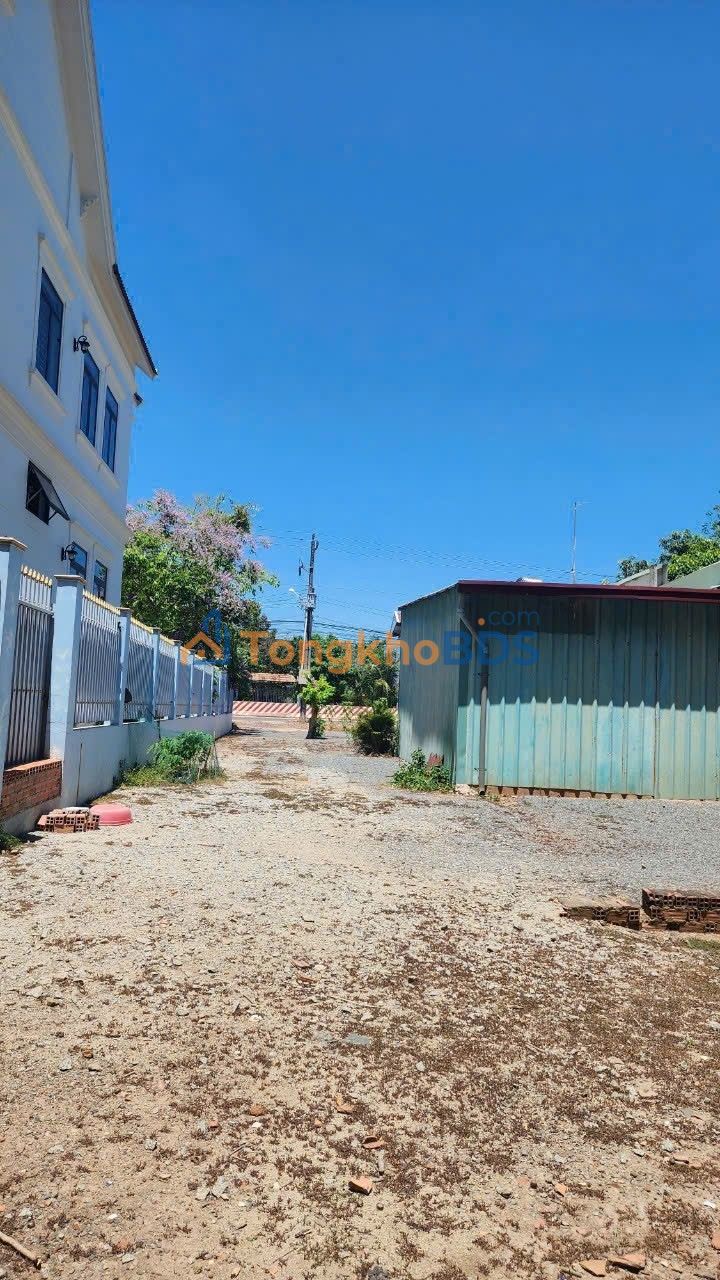 Cho thuê đất mặt tiền ĐT747 Bình Mỹ, Bắc Tân Uyên - 2200m²