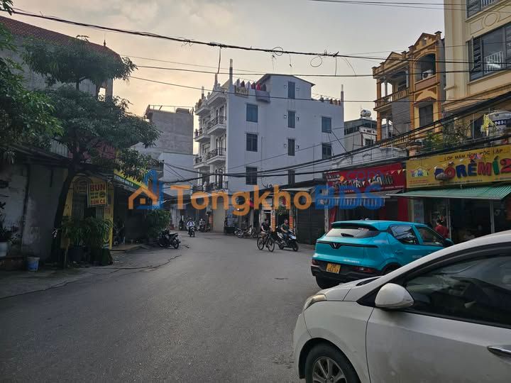 Cho thuê nhà mặt tiền Hữu Hòa 33m² x 3 tầng - Kinh doanh đắc lợi