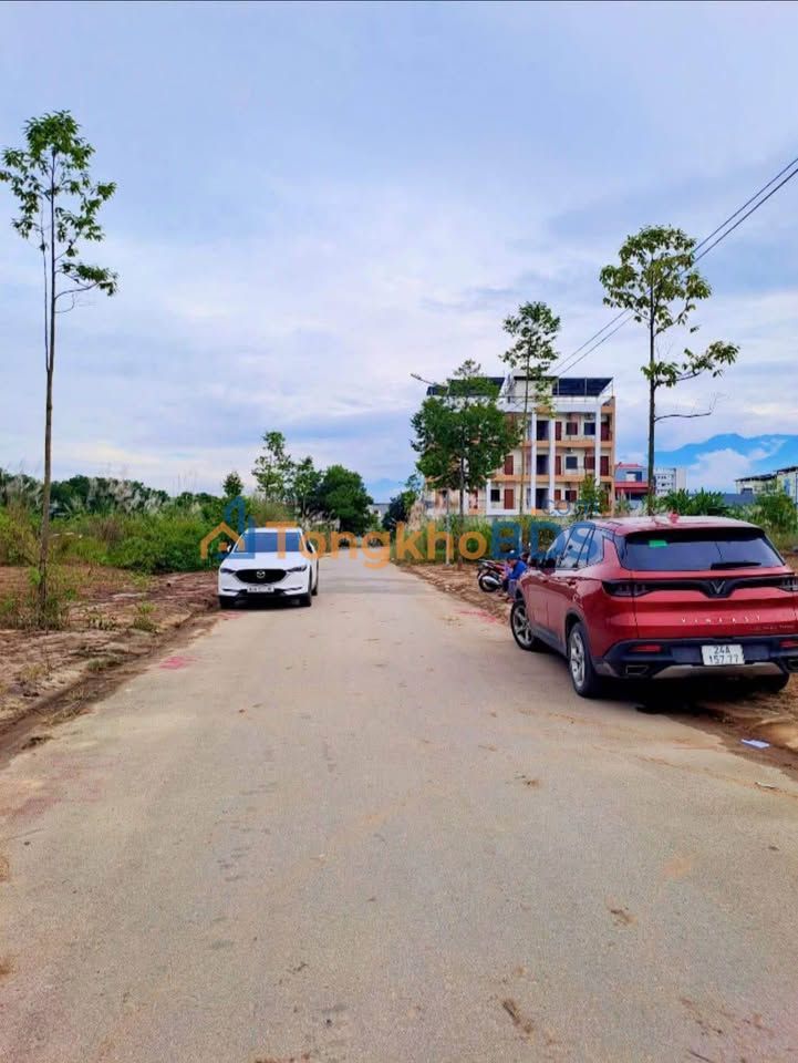 Bán Gấp 2 Lô Đất Vàng Đường 22/12 Lào Cai - 204m² Nở Hậu