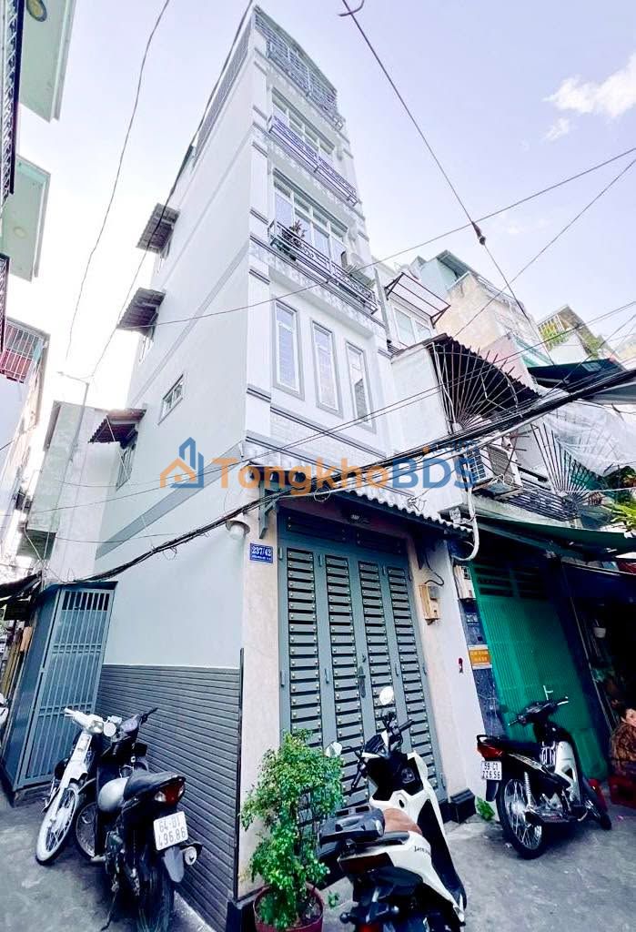 Nhà 5 Tầng Lô Góc Hoàng Diệu Q4 - Sổ Hồng Riêng - 5.55 Tỷ