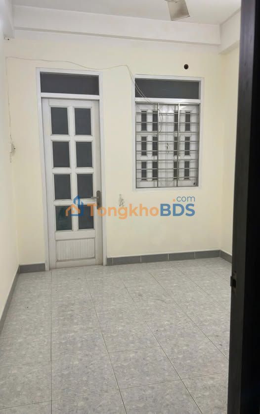 Cho Thuê Nhà Nguyên Căn Quận 10 - 38m² - 19 Triệu/Tháng