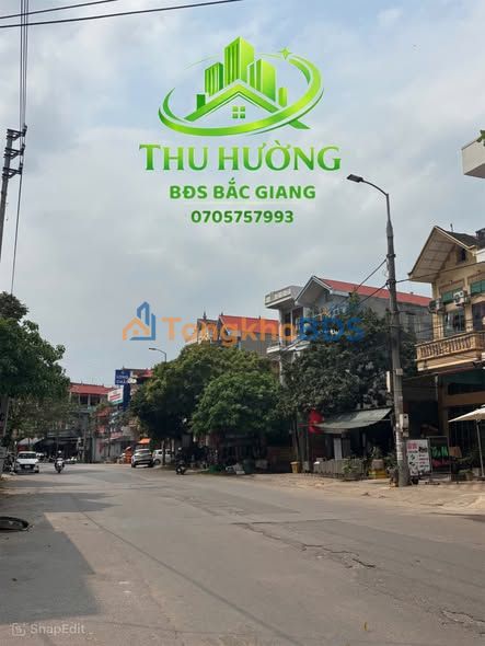 Nhà 3 tầng mặt tiền 6.1m, 55m², trục chính Lê Lợi, TP Bắc Giang - 6 tỷ