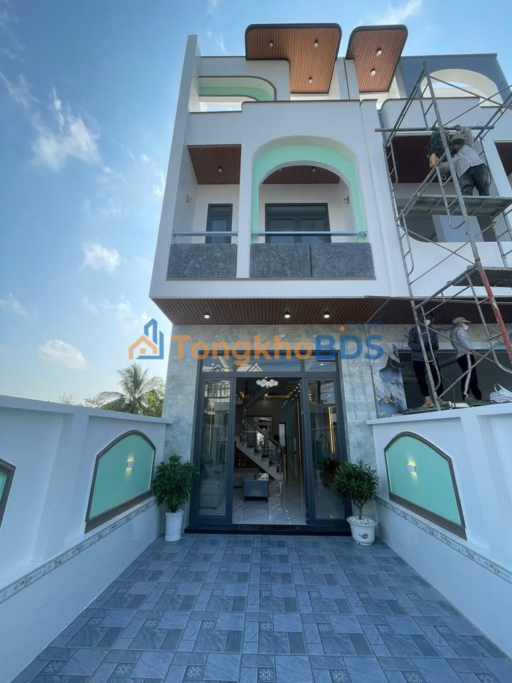 Nhà 1 Lầu Phước Lý, Long An - 144m² Sổ Hồng Riêng, Giá 3.45 Tỷ