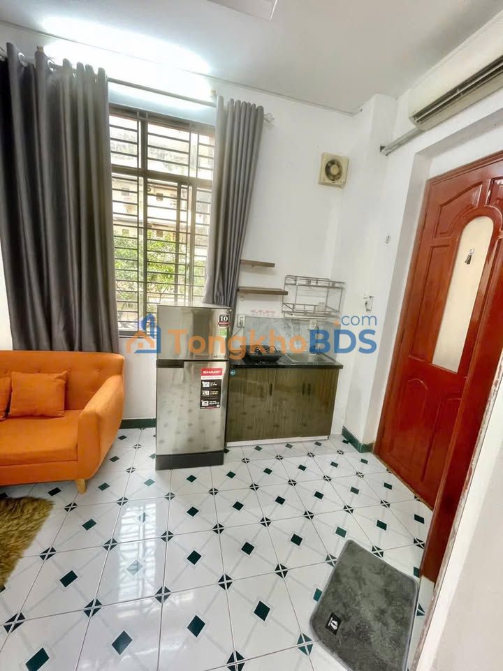 Cho thuê Studio có máy giặt riêng, lầu 1, Q.1 - Giá thỏa thuận