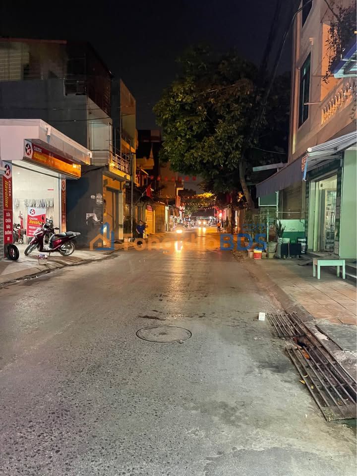 Nhà 40m² Mặt Tiền Trung Hành, Hải Phòng - Kinh Doanh Đắc Lợi