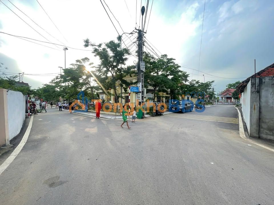 Đất thổ cư 101m² Vĩnh Yên, ô tô vào tận nơi, giá 1.7 tỷ