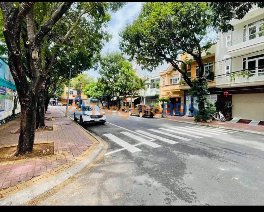 Nhà Mặt Tiền Vũng Tàu 80m² - Đường 13m, Hướng Đông Nam