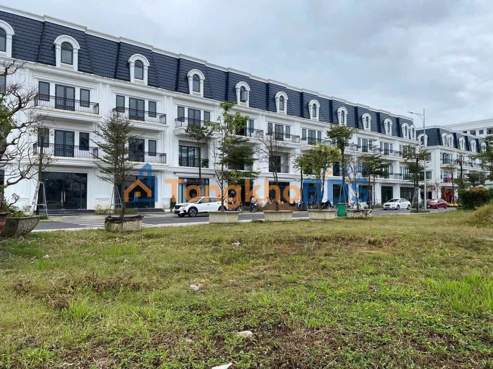 Đất Mặt Tiền Nguyễn Lộ Trạch Huế 700m² - Kinh Doanh Đa Ngành Nghề