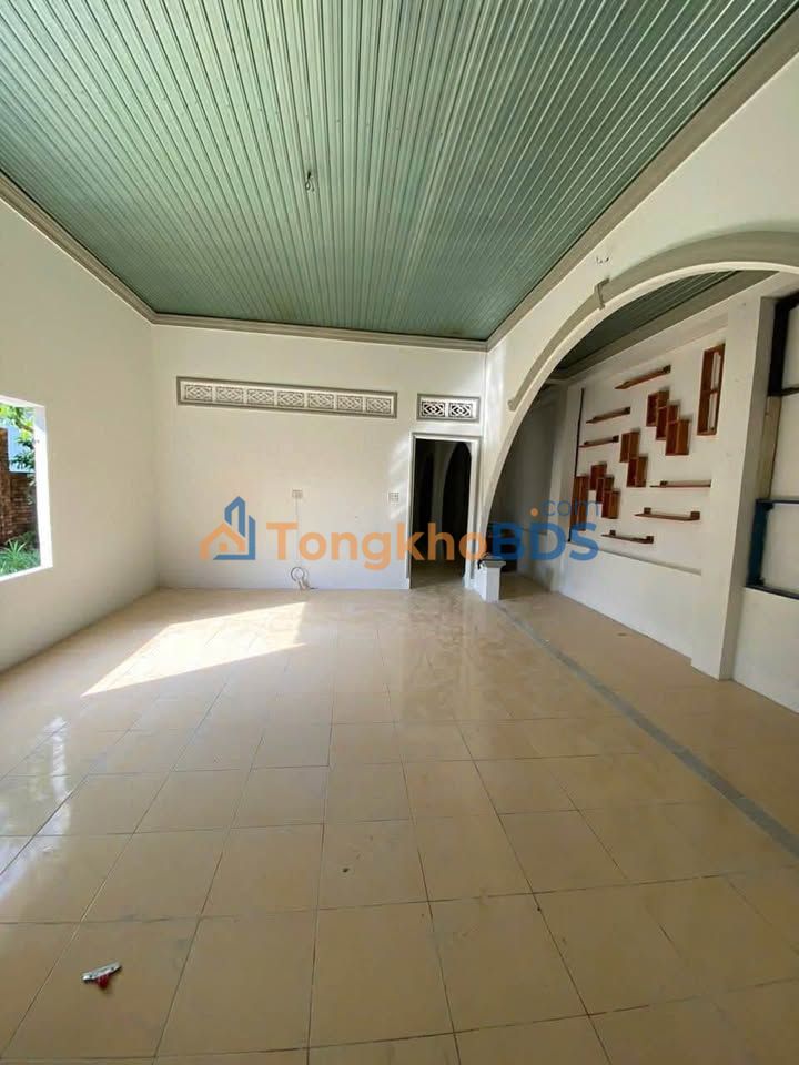 Nhà 165m² Tân Xuân, Đồng Xoài - Sân Oto, 3PN Giá 5 Triệu