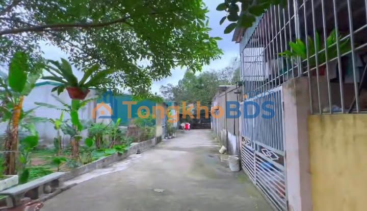 Nhà Phường Hàm Rồng, Thanh Hóa 100m² - Sân Đậu Ô tô, Giá Hiếm 7xx Triệu