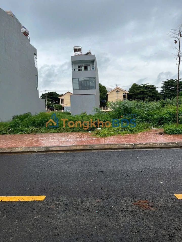 Đất Đấu Giá Nguyễn Hồng Ung BMT - 125m² Mặt Tiền 16.5m - Giá 7.55 Tỷ