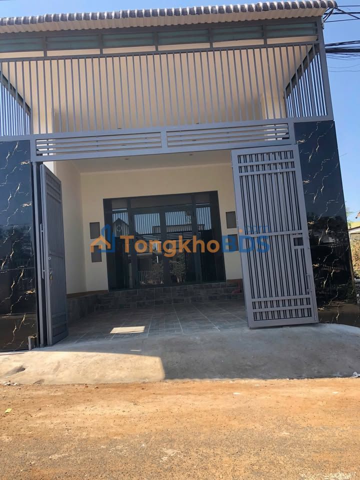 Nhà 115m² Ymoan, Buôn Ma Thuột - Giá 3.39 Tỷ, Xe Hơi Vào Tận Nhà