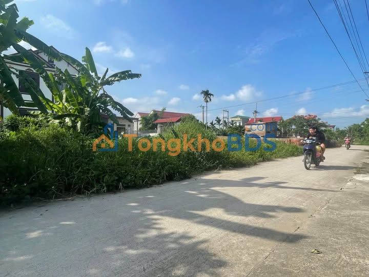 Đất nền Thái Bình 100m² - Sổ đỏ vuông vắn, ô tô tránh nhau