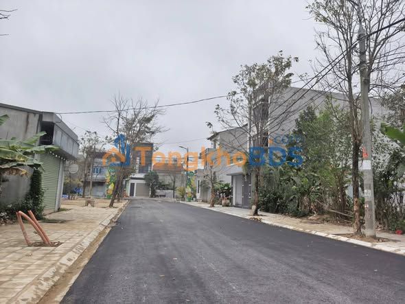 Đất Nền Vĩnh Yên 92.5m² Sổ Hồng Chính Chủ - Giá Tốt Đồng Rừng