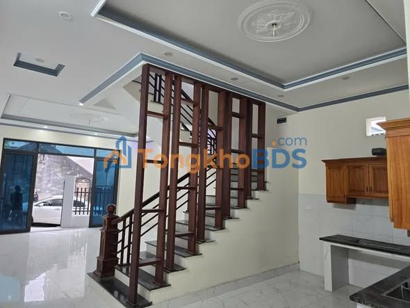 Nhà 2 Tầng 103m² Vĩnh Yên - Sổ Hồng Chính Chủ, Giá 2.9 Tỷ