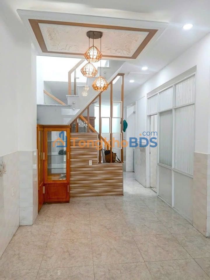 Nhà 65m² Gò Vấp - 2 Tầng, 4PN - Giá Nhỉnh 5 Tỷ, Gần Mặt Tiền Lê Đức Thọ